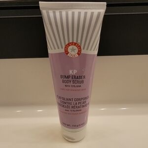 First Aid Beauty Lavender KP Body Scrub